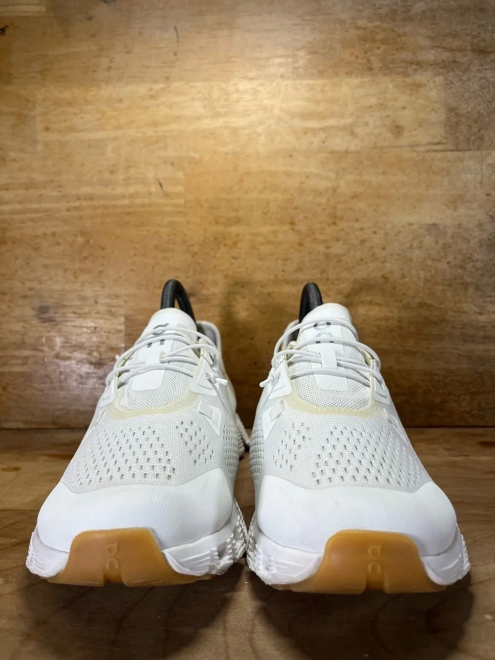 On Cloud 5 Coast LIGHTWEIGHT Womens Size 7 Running Shoes Sneakers Undyed White - Picture 2 of 12